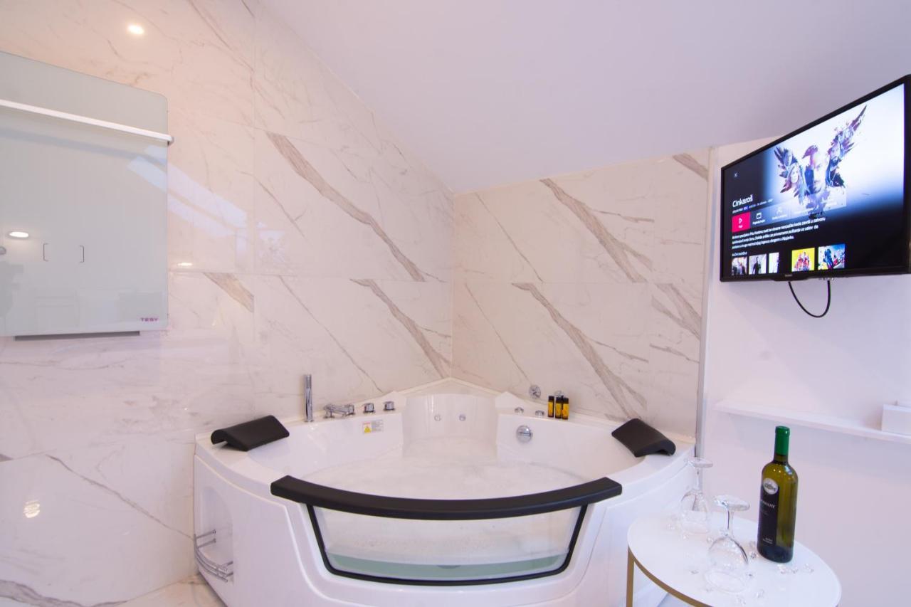Lumiere Luxe Suites Belgrad Zewnętrze zdjęcie